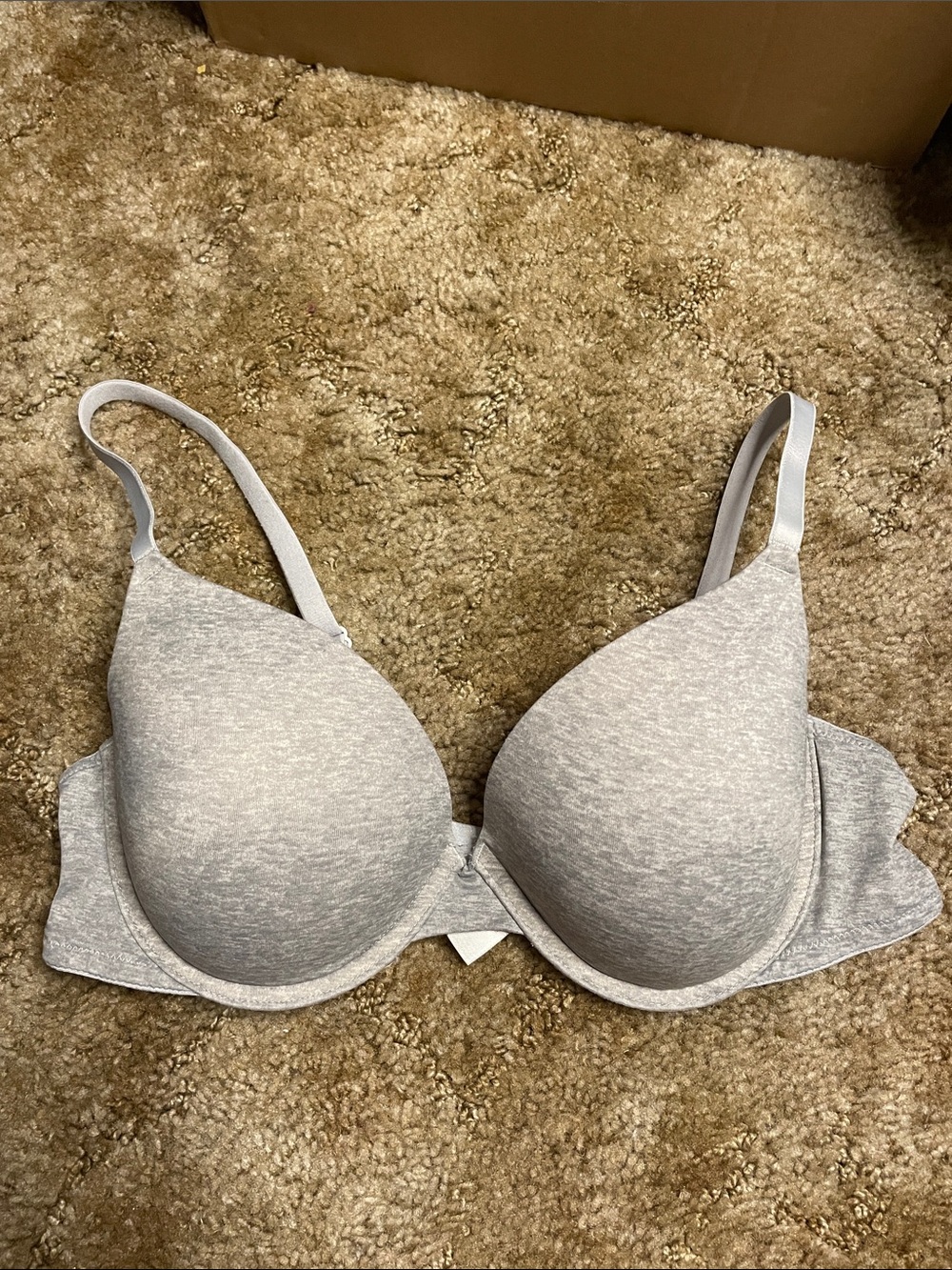 PINK Victoria’s Secret Wear Everywhere Push Up Bra Size 38B